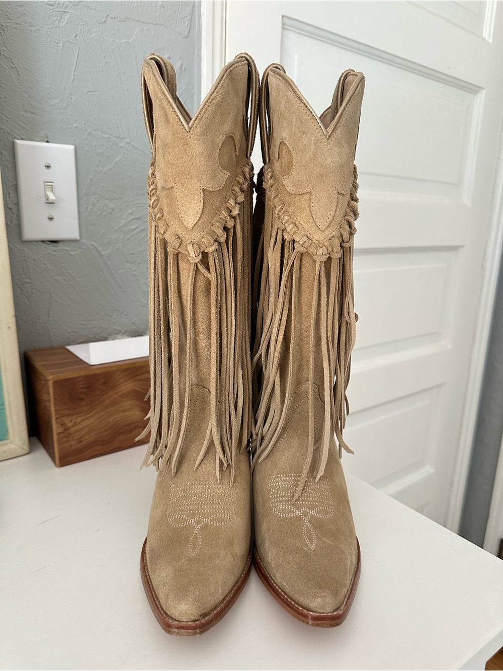 Idyllwind Tan Suede Fringe Western Boots